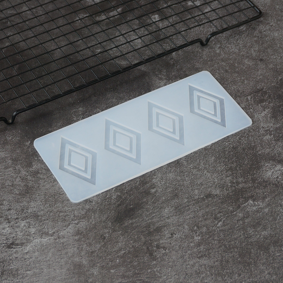 Hollow Out Rhombus Pattern Cho - Silicone Baking Mat 评论和价格